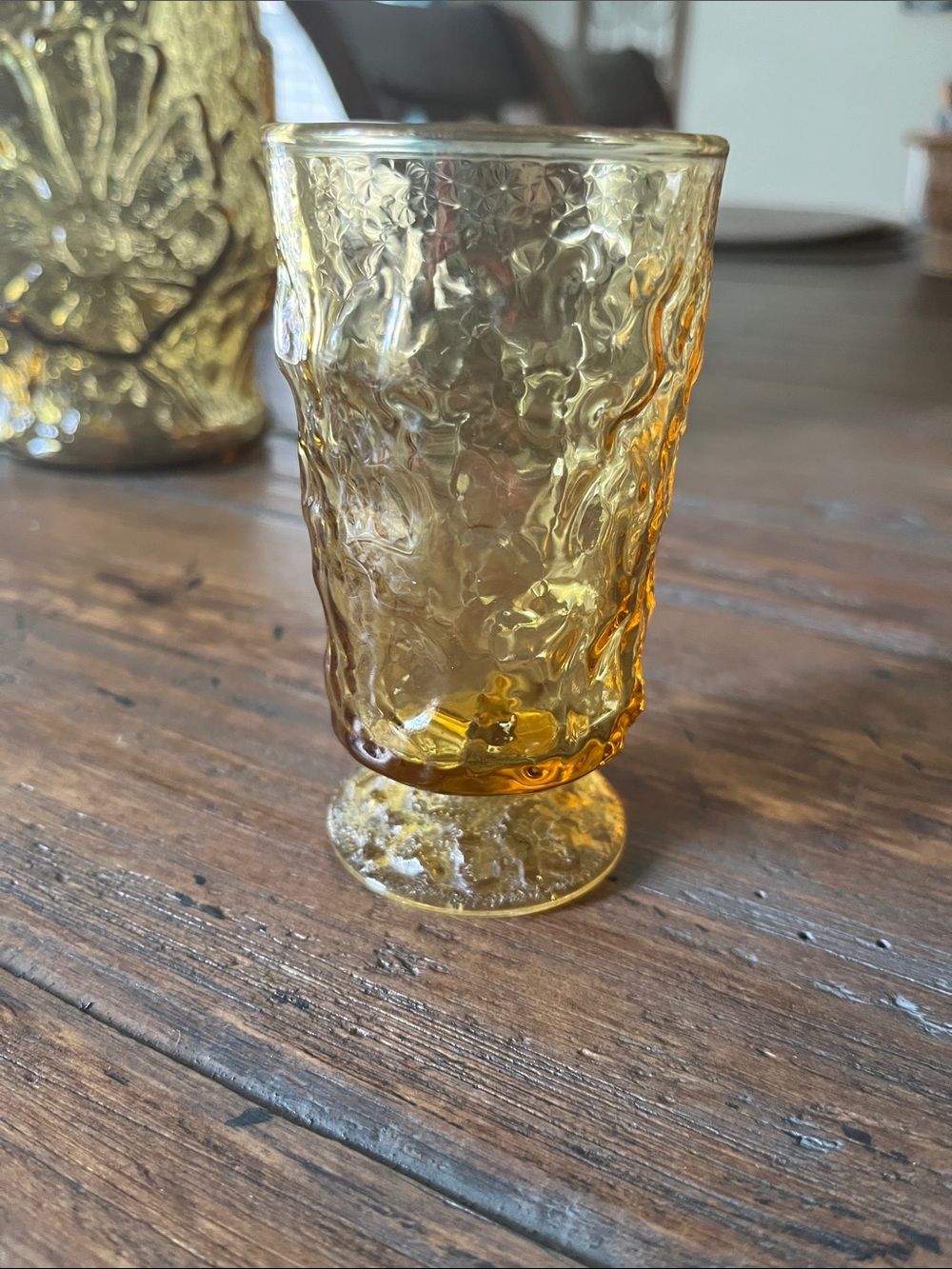 Vintage Amber Anchor Hocking Pitcher with 4 Matching Juice Glasses - Picture 5 of 8